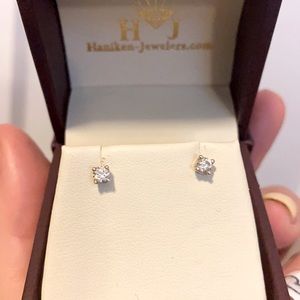 Diamond earrings